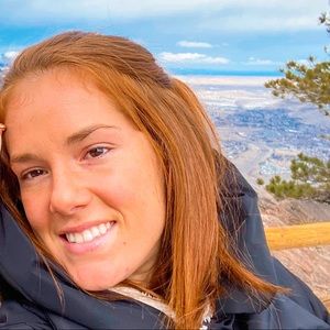 Meet your Posher, Gina